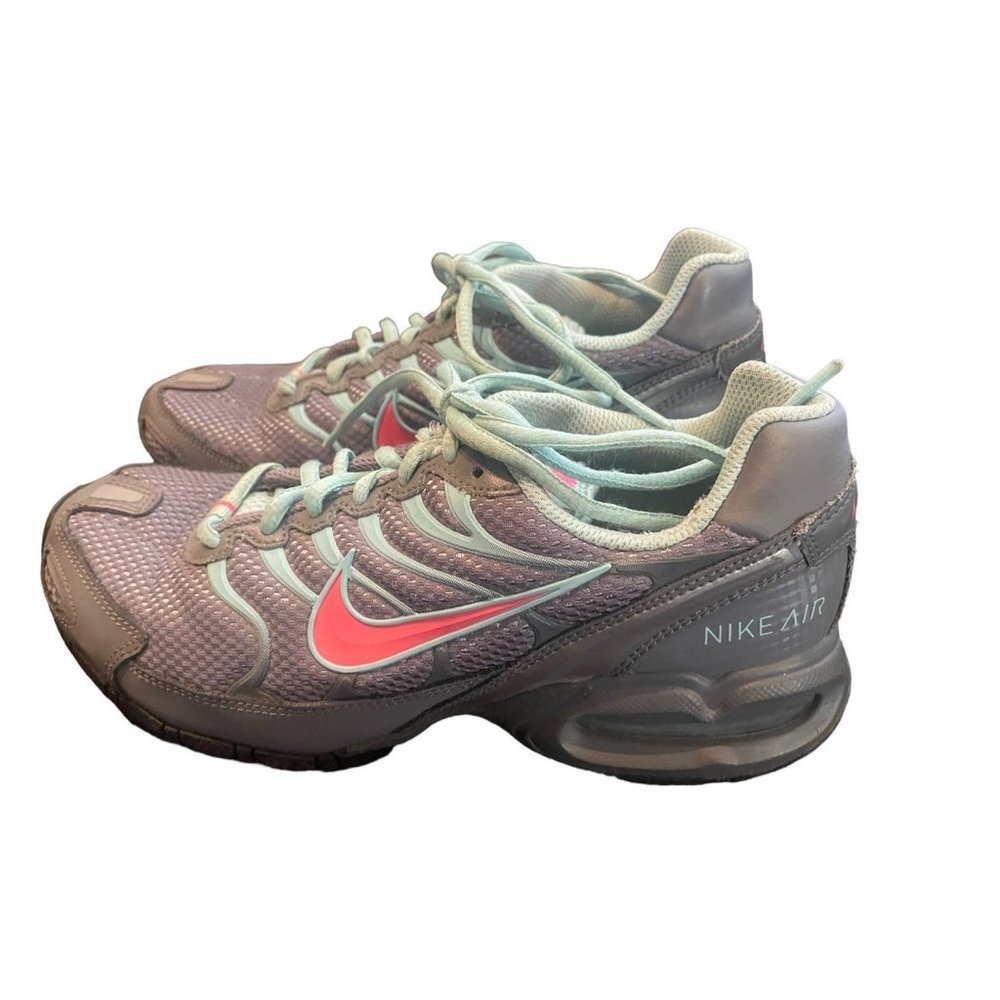 Nike Air Max womens tennis shoes